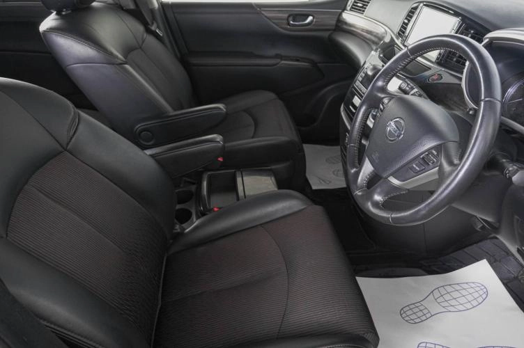 Nissan Elgrand 13 из 24