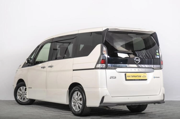 Nissan Serena 5 из 6