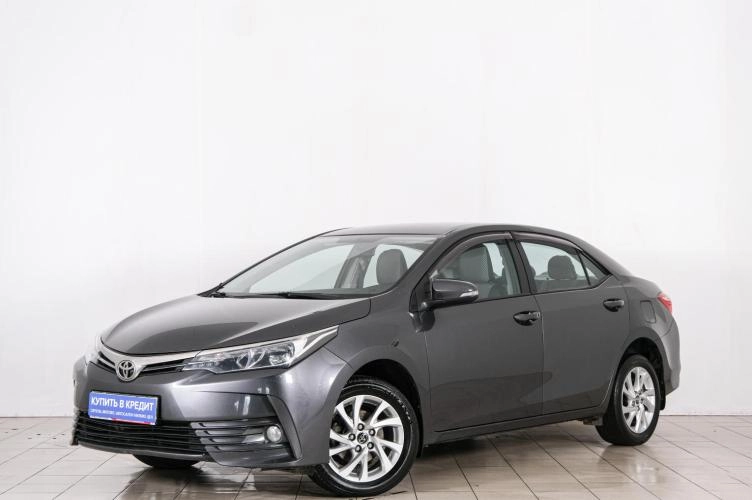 Toyota Corolla 3 из 6
