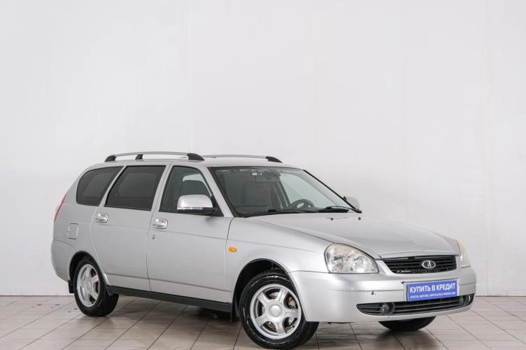 ВАЗ (LADA) Priora 1 из 6