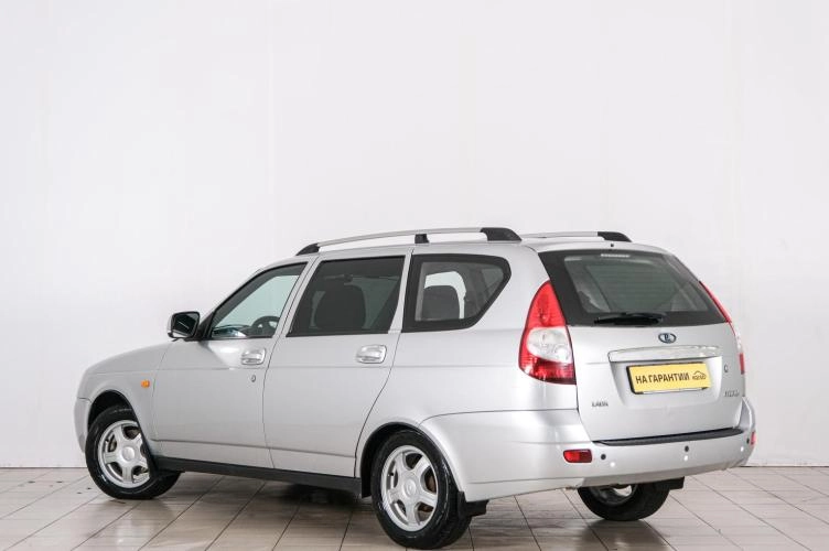 ВАЗ (LADA) Priora 4 из 6