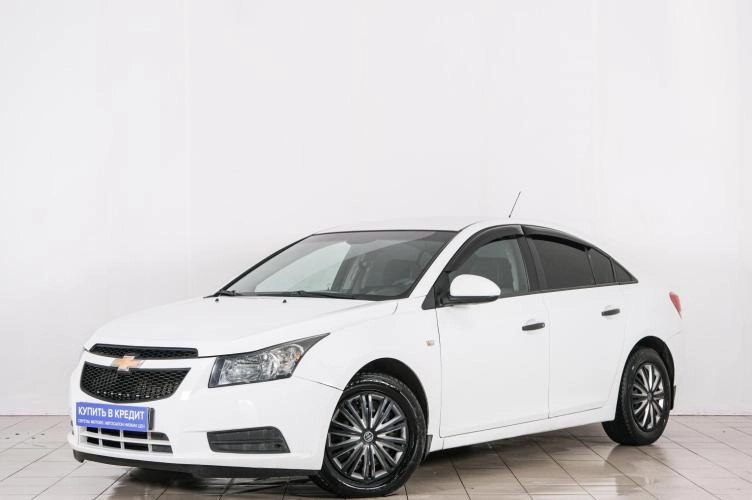 Chevrolet Cruze 3 из 6