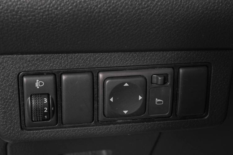 Nissan Tiida 19 из 20