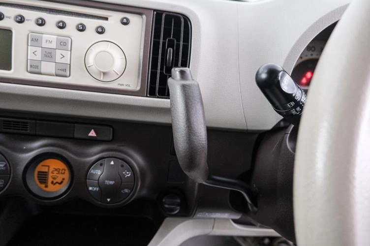 Toyota Passo 17 из 22