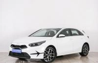 KIA cee'd 3 из 23