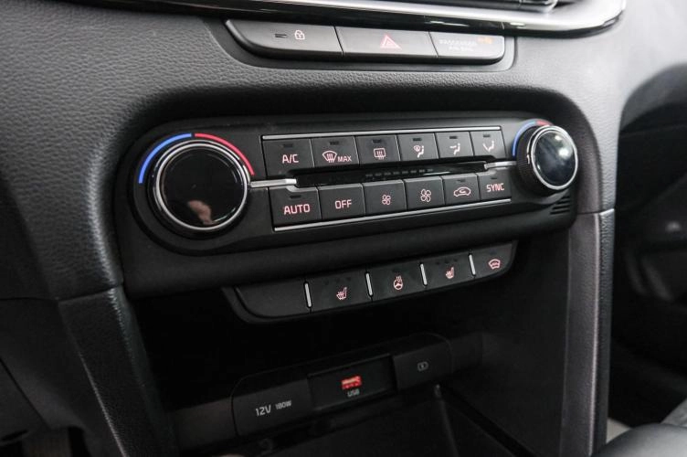 KIA cee'd 16 из 23