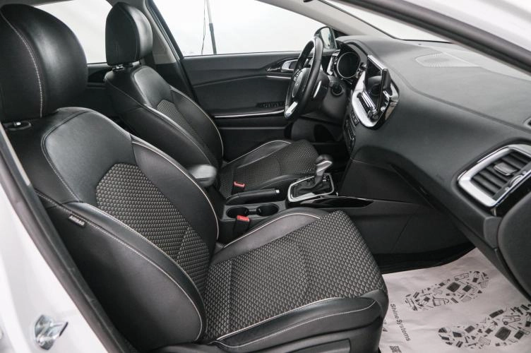 KIA cee'd 13 из 23