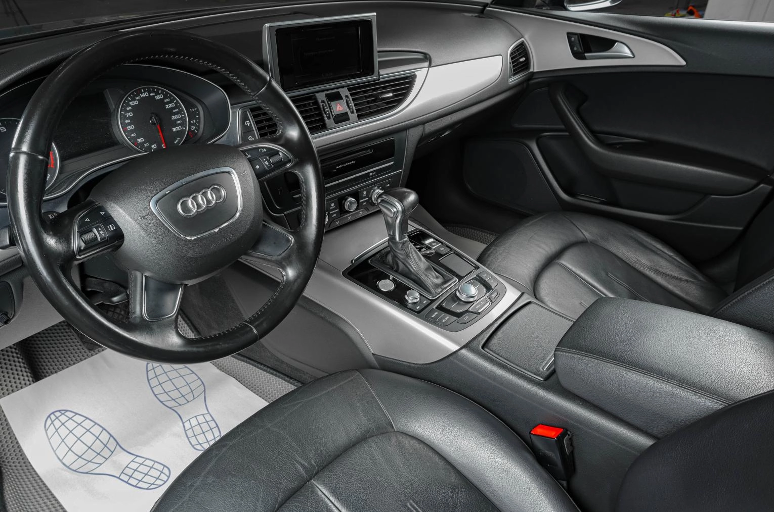 Audi A6 7 из 18