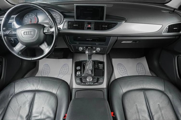 Audi A6 12 из 18