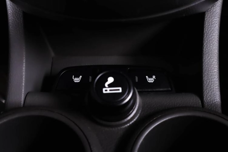 Chevrolet Spark 19 из 21