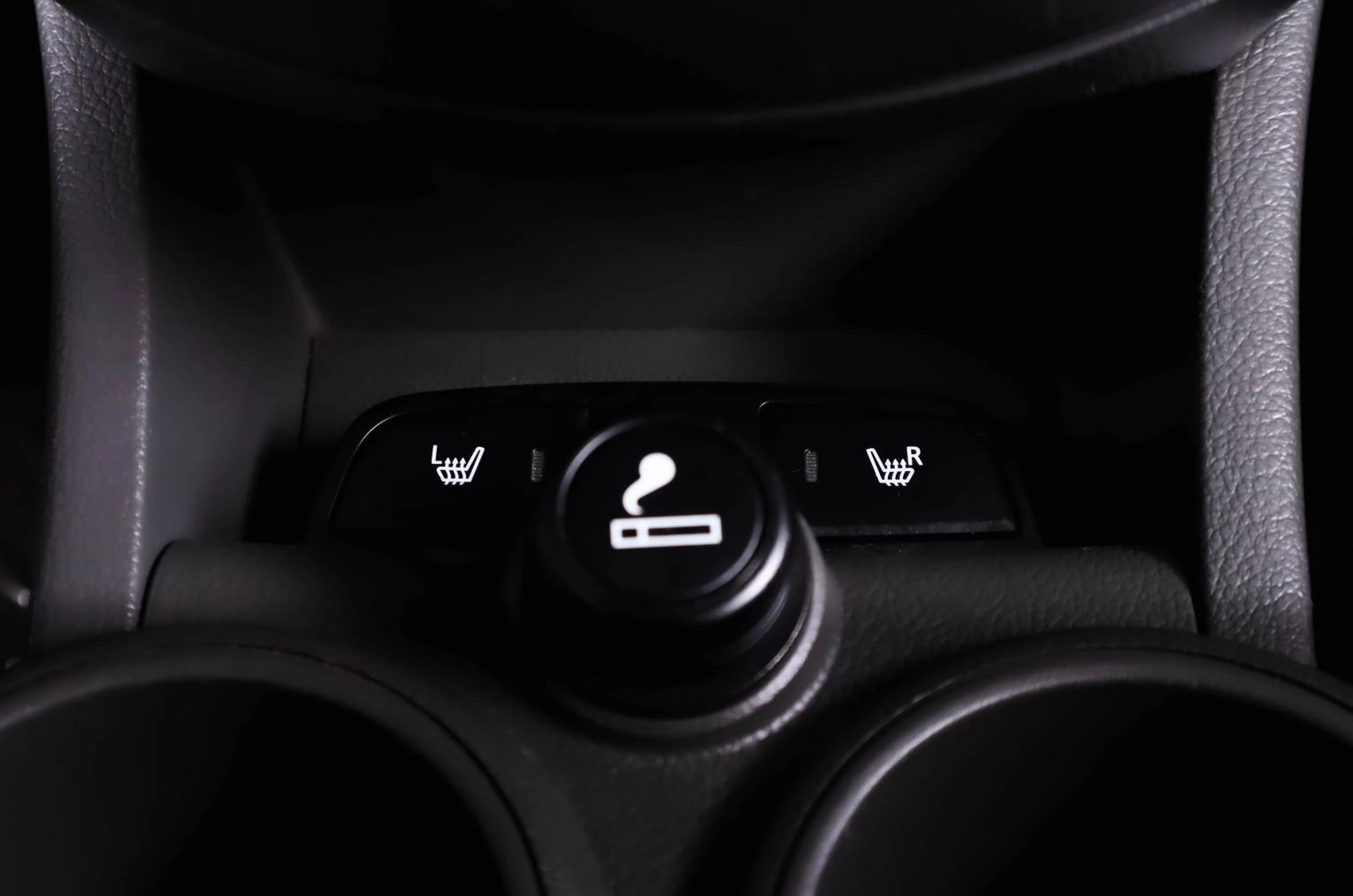 Chevrolet Spark 19 из 21