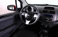 Chevrolet Spark 12 из 21