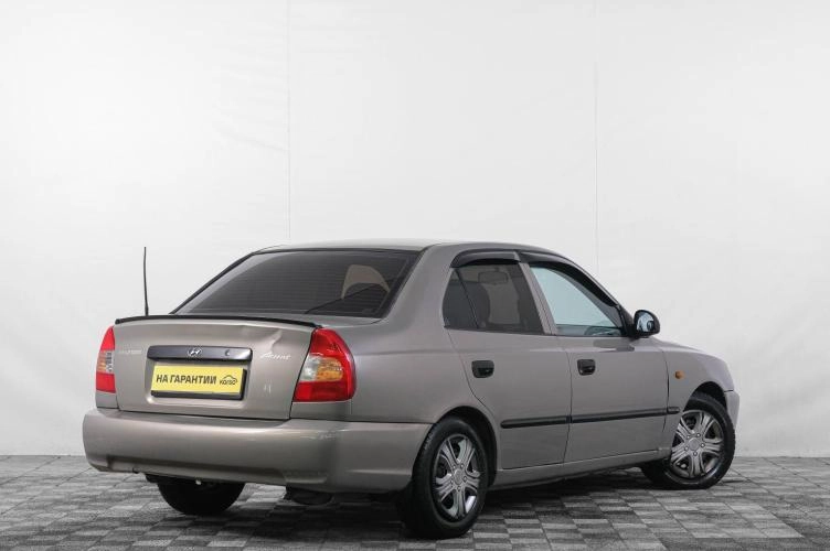 Hyundai Accent 6 из 6