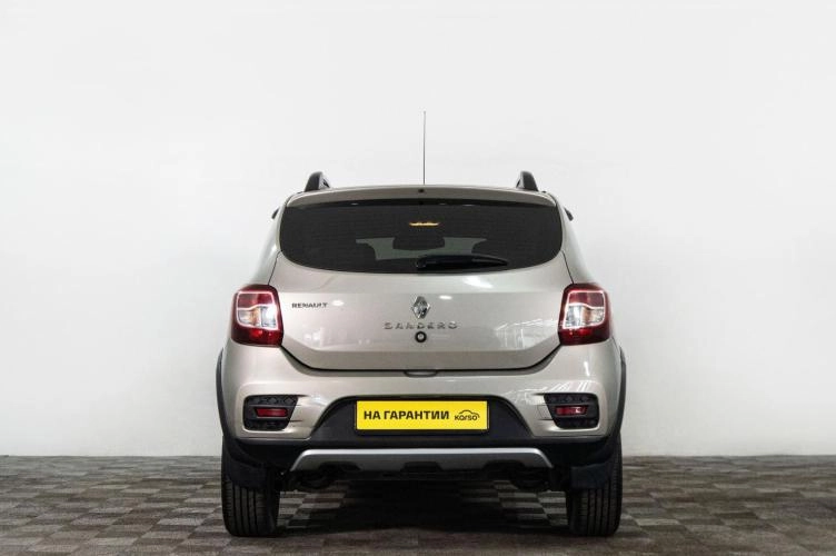 Renault Sandero 5 из 6