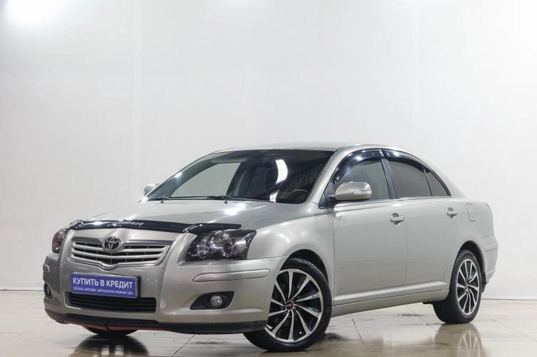 Toyota Avensis 3 из 6