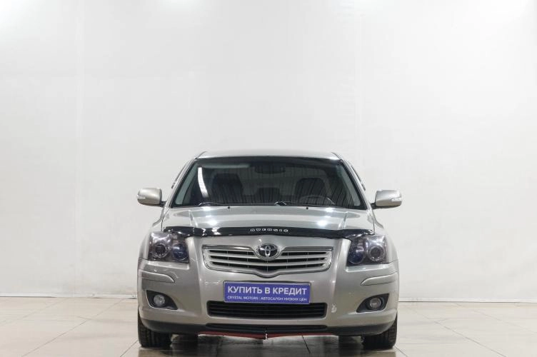 Toyota Avensis 2 из 6