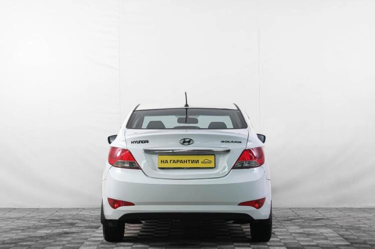 Hyundai Solaris 5 из 6