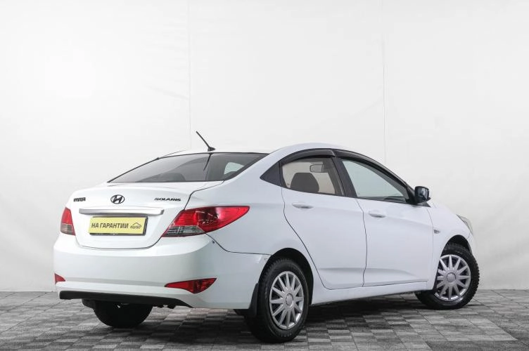 Hyundai Solaris 6 из 6