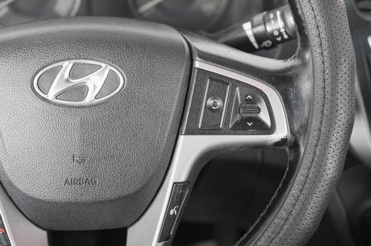 Hyundai Solaris 16 из 20
