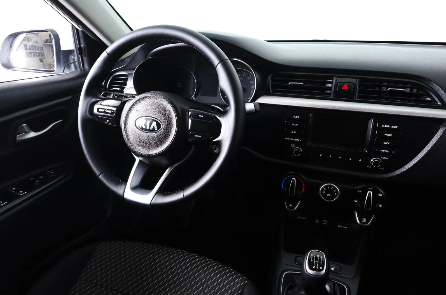 KIA Rio 12 из 24