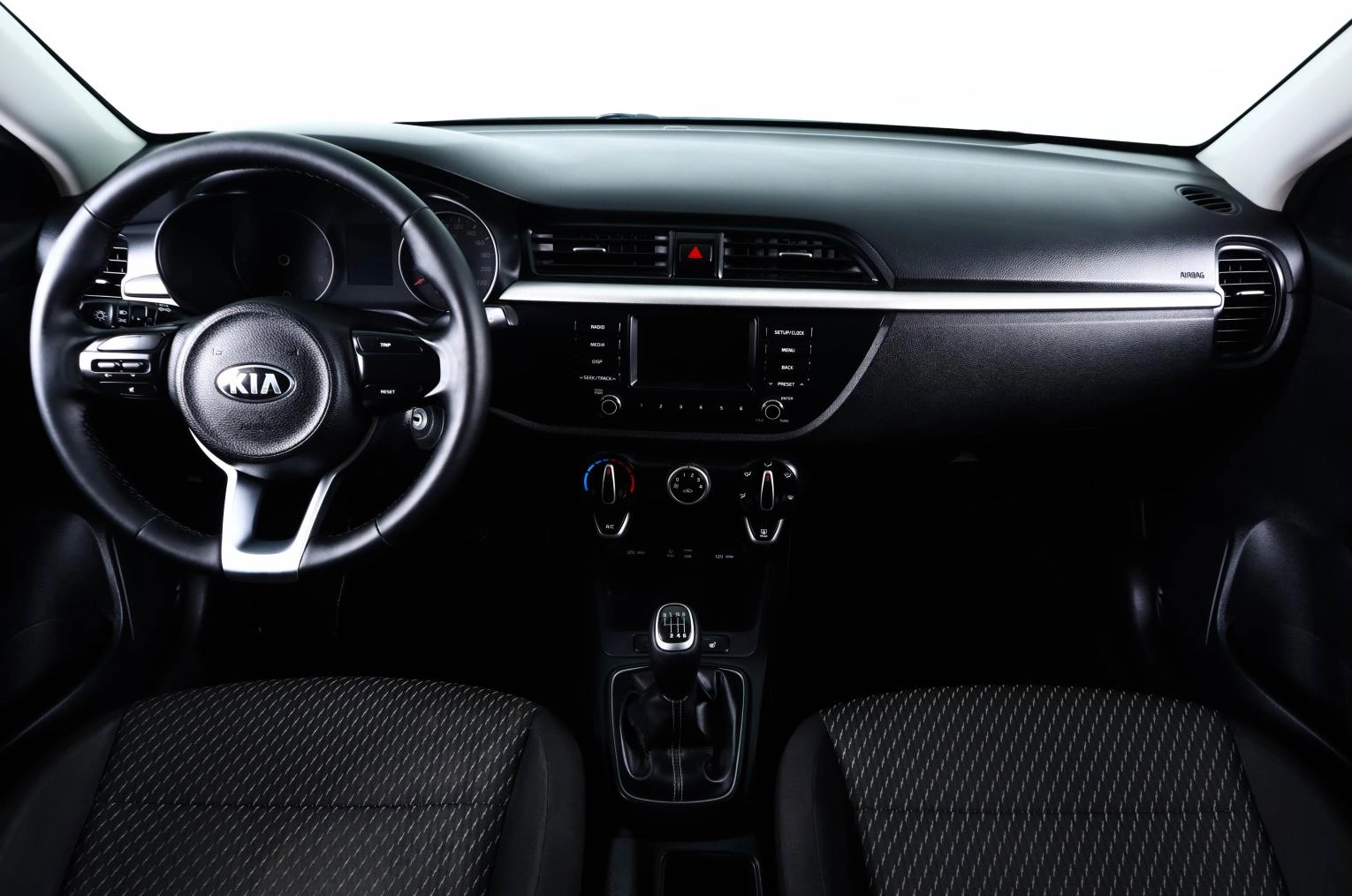 KIA Rio 13 из 24