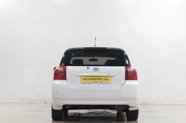 Toyota Corolla Runx 5 из 21