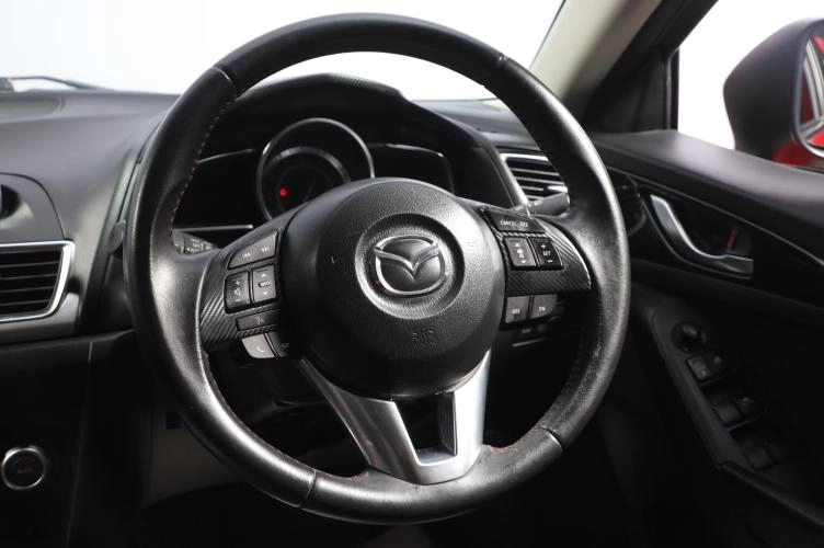 Mazda Axela 11 из 17