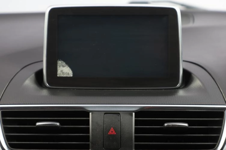 Mazda Axela 10 из 17