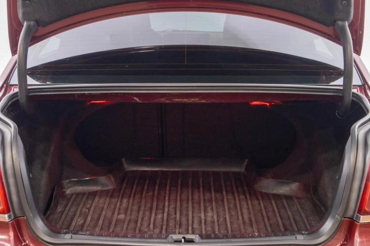 Toyota Avensis 25 из 25