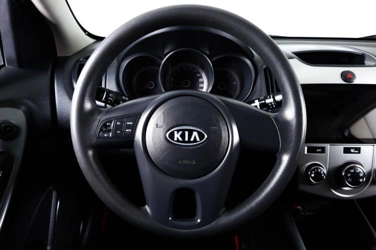 KIA Cerato 12 из 22