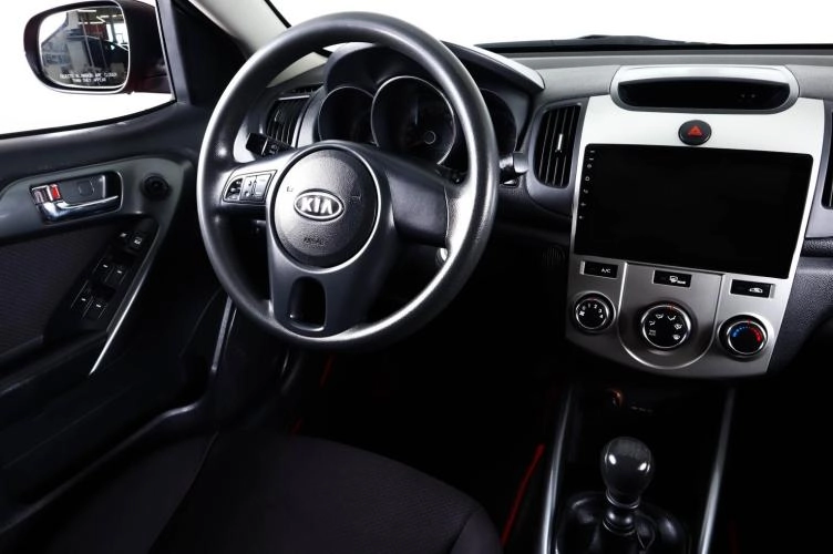KIA Cerato 14 из 22