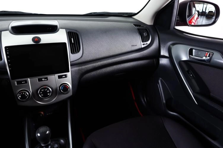 KIA Cerato 16 из 22
