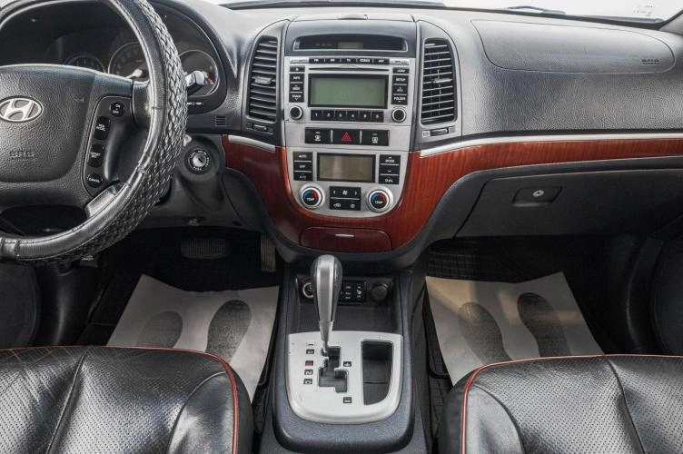 Hyundai Santa Fe 16 из 25