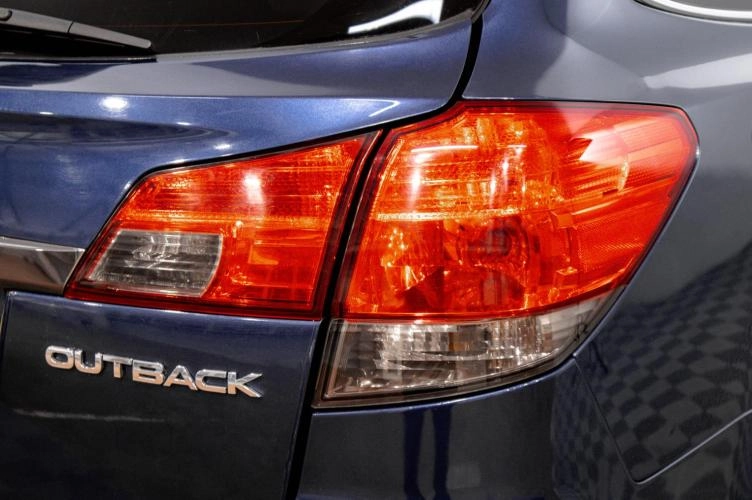 Subaru Outback 8 из 26