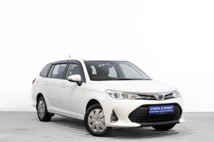 Toyota Corolla Fielder 1 из 22