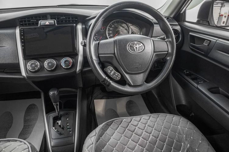 Toyota Corolla Fielder 14 из 22