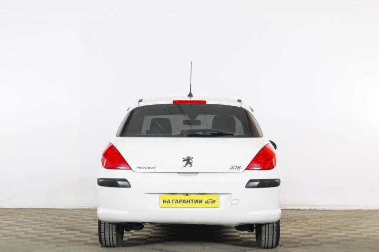 Peugeot 308 5 из 6