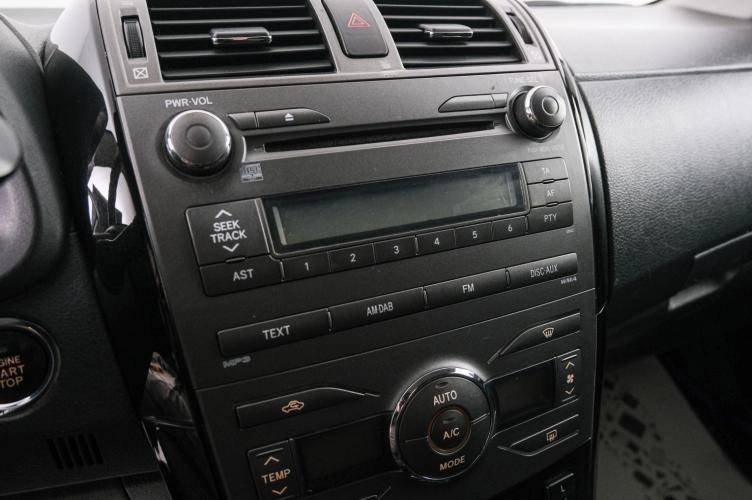 Toyota Corolla 15 из 22