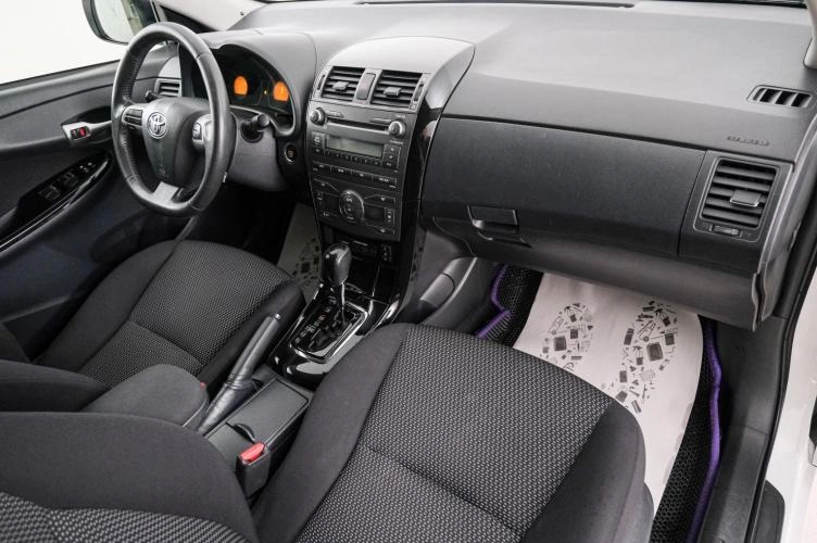 Toyota Corolla 12 из 22