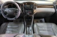 Toyota Highlander 13 из 22