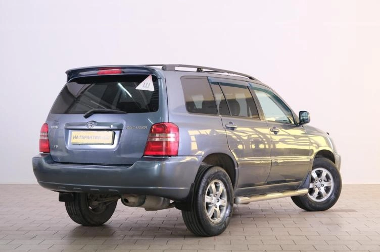 Toyota Highlander 6 из 22