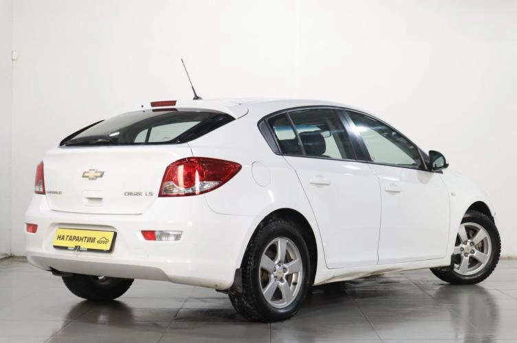 Chevrolet Cruze 6 из 14