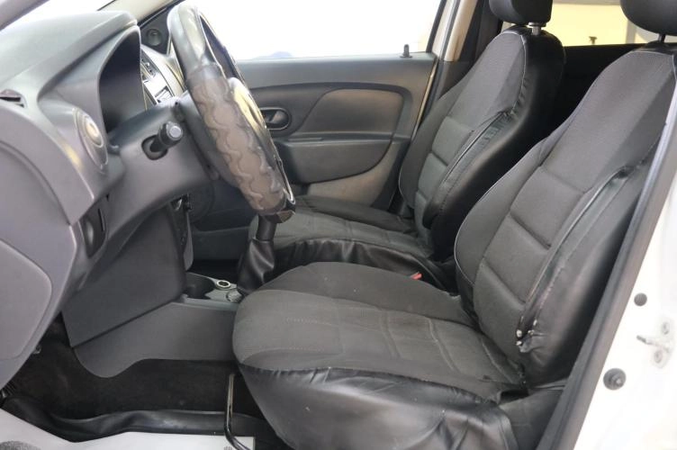 Renault Logan 7 из 17