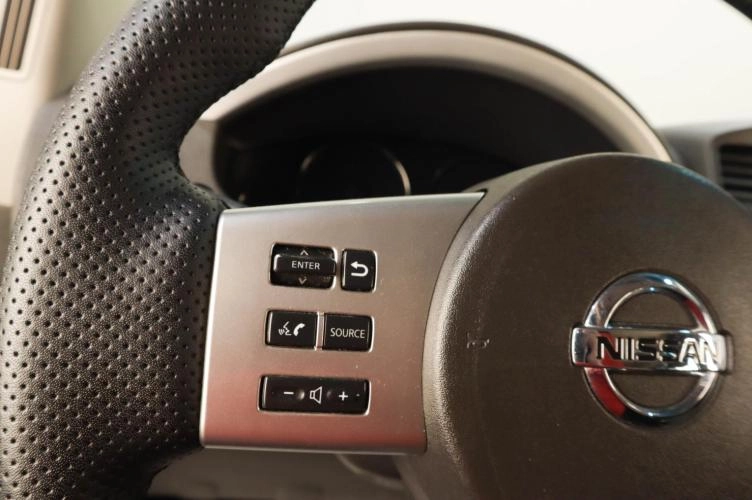 Nissan Pathfinder 11 из 18
