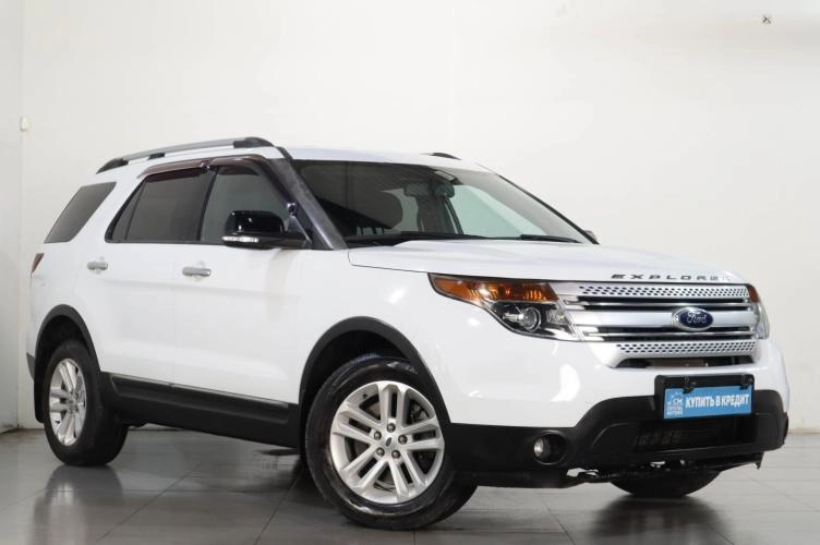 Ford Explorer 1 из 6