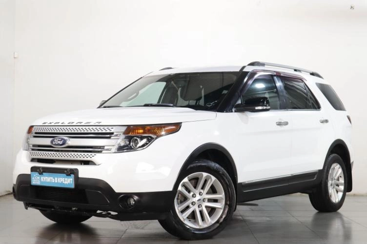 Ford Explorer 3 из 6