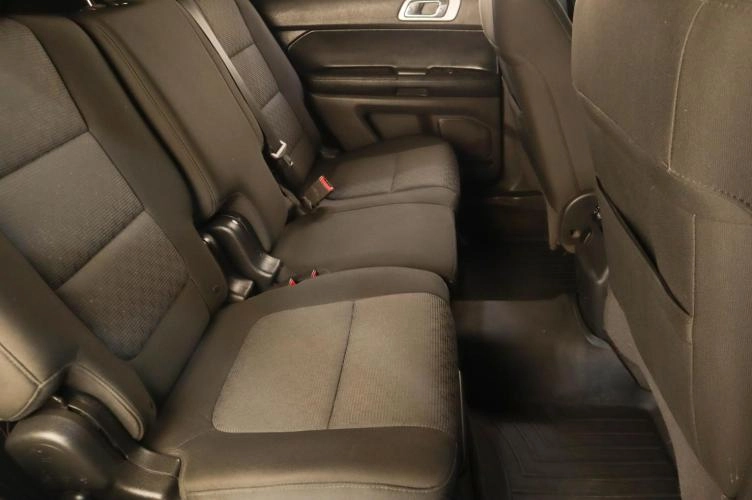 Ford Explorer 17 из 17