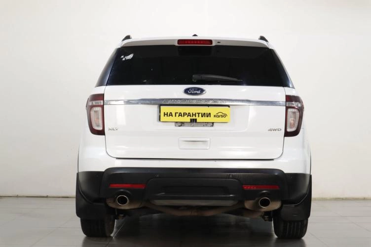 Ford Explorer 5 из 6