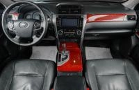 Toyota Camry 12 из 21