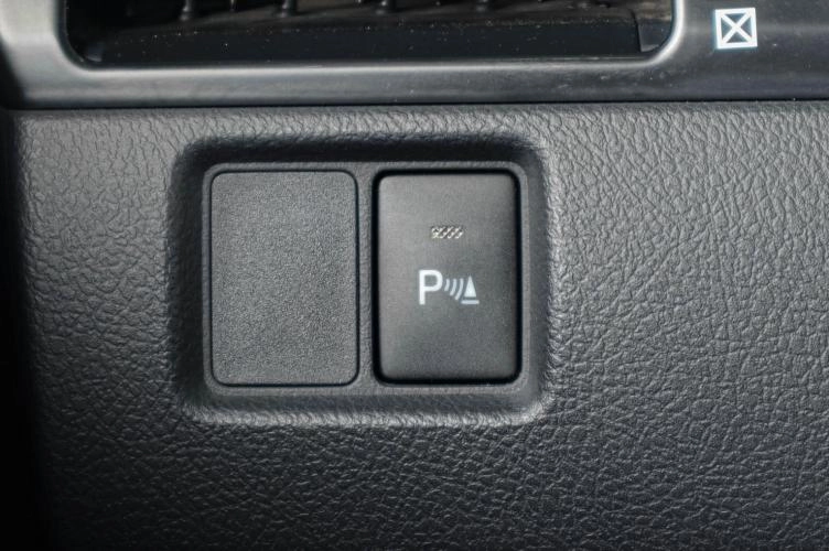 Toyota Camry 21 из 21